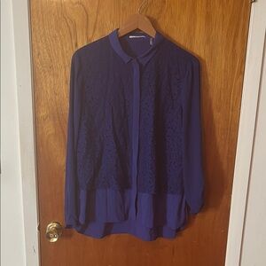 T Tahari Deep Blue Lace Button Down Shirt. Size L. New with tag